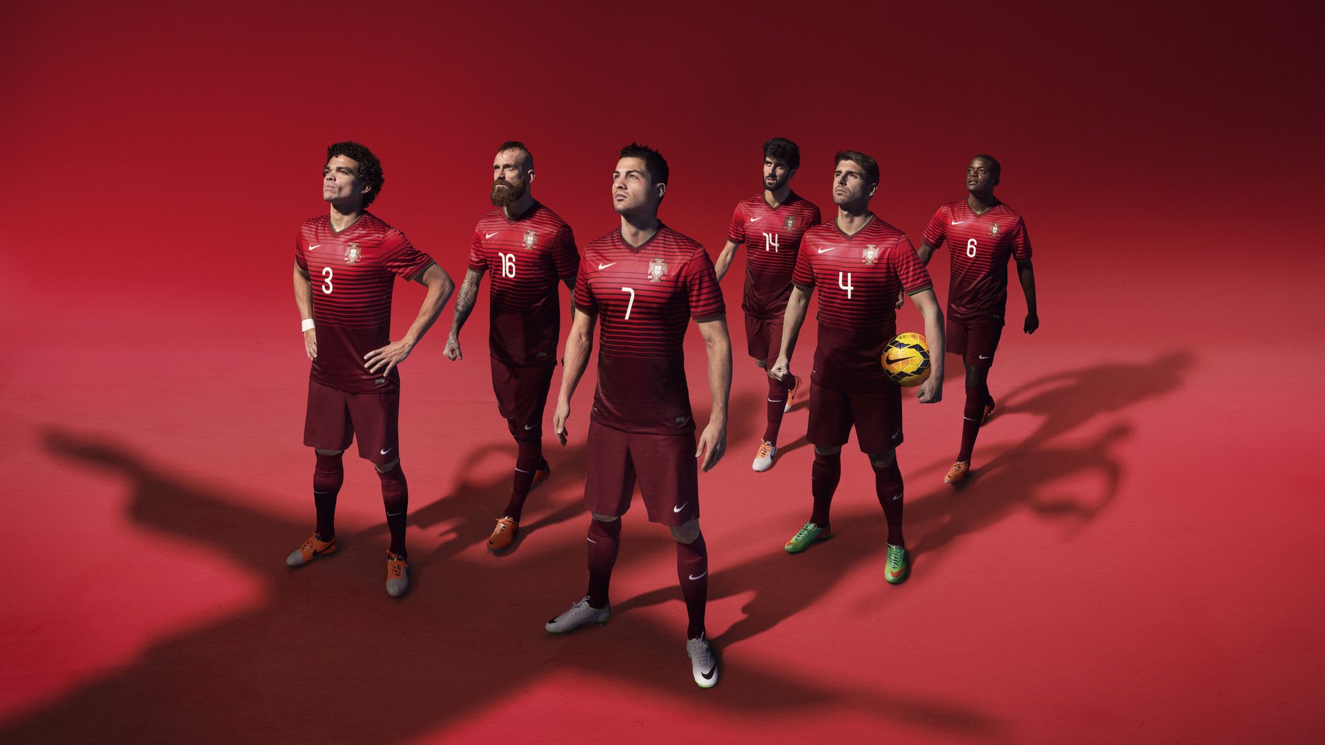 职业联赛推动球队视觉统一提升品牌辨识度